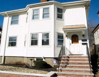 21 Prescott Street, Winthrop, Massachusetts, 2 Bedrooms Bedrooms, 6 Rooms Rooms,1 BathroomBathrooms,Residential Lease,For Rent,Prescott Street,73468808