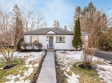 51 Rouville Ave, Gardner, Massachusetts, 4 Bedrooms Bedrooms, 8 Rooms Rooms,2 BathroomsBathrooms,Residential,For Sale,Rouville Ave,73468818