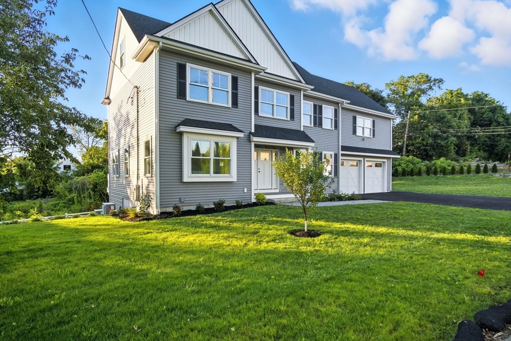 7 Locust Street, Woburn, Massachusetts, 5 Bedrooms Bedrooms, 10 Rooms Rooms,3.5 BathroomsBathrooms,Residential,For Sale,Locust Street,73374647