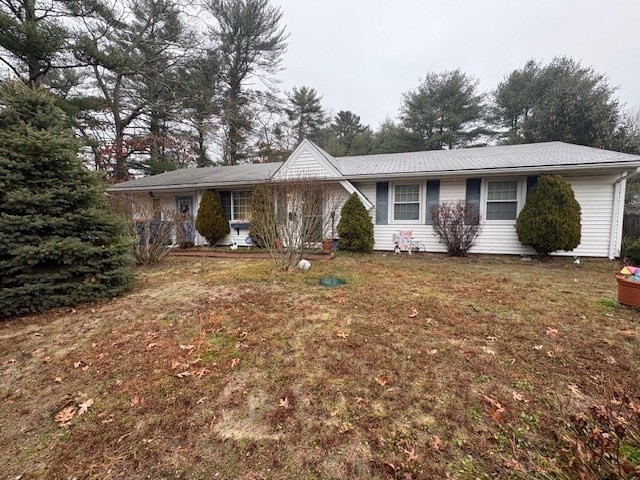 11 Acoaxet Ln, Wareham, Massachusetts, 4 Bedrooms Bedrooms, 5 Rooms Rooms,1 BathroomBathrooms,Residential,For Sale,Acoaxet Ln,73460643