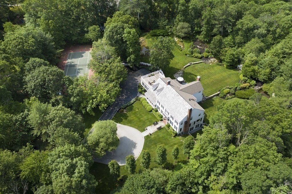 152 Forest Ave, Cohasset, Massachusetts, 5 Bedrooms Bedrooms, 12 Rooms Rooms,5.5 BathroomsBathrooms,Residential,For Sale,Forest Ave,73377142