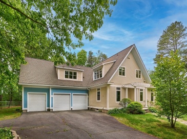 57 Tanglewood Road, Amherst, Massachusetts, 5 Bedrooms Bedrooms, 15 Rooms Rooms,3.5 BathroomsBathrooms,Residential,For Sale,Tanglewood Road,73332289