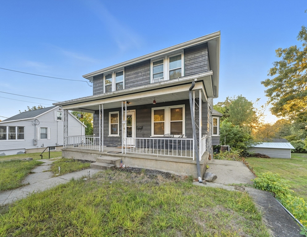 25 Jillson Ave, Woonsocket, Rhode Island, 4 Bedrooms Bedrooms, 7 Rooms Rooms,2.5 BathroomsBathrooms,Residential,For Sale,Jillson Ave,73434162