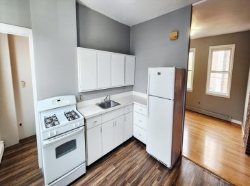 3 Wilbur Ct., Boston, Massachusetts, 3 Bedrooms Bedrooms, 7 Rooms Rooms,1 BathroomBathrooms,Residential Lease,For Rent,Wilbur Ct.,73460104