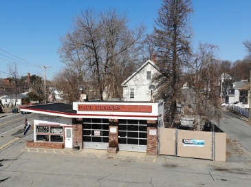 1015 Lakeview Ave, Dracut, Massachusetts, ,Commercial Sale,For Sale,Lakeview Ave,73347881