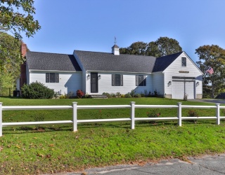 101A Monomoyic Way, Chatham, Massachusetts, 4 Bedrooms Bedrooms, 5 Rooms Rooms,2 BathroomsBathrooms,Residential Lease,For Rent,Monomoyic Way,73468910