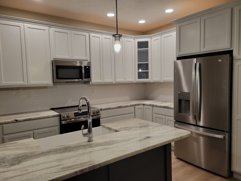 212 Fidelity Drive, Rutland, Massachusetts, 2 Bedrooms Bedrooms, 6 Rooms Rooms,2 BathroomsBathrooms,Residential,For Sale,Fidelity Drive,73468911