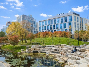 2 Earhart, Cambridge, Massachusetts, 1 Bedroom Bedrooms, 1 Room Rooms,1 BathroomBathrooms,Residential Lease,For Rent,Earhart,73468935