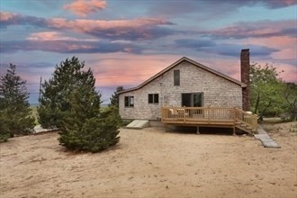 11 Sunset, Newbury, Massachusetts, 2 Bedrooms Bedrooms, 7 Rooms Rooms,1 BathroomBathrooms,Residential,For Sale,Sunset,73468932