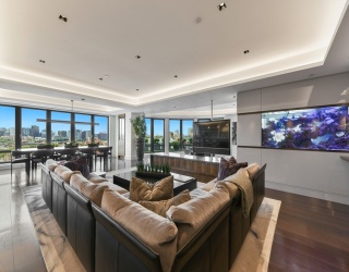 776 Boylston, Boston, Massachusetts, 2 Bedrooms Bedrooms, 8 Rooms Rooms,2.5 BathroomsBathrooms,Residential,For Sale,Boylston,73468936