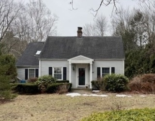 55 Allen St, East Longmeadow, Massachusetts, 5 Bedrooms Bedrooms, 10 Rooms Rooms,2.5 BathroomsBathrooms,Residential,For Sale,Allen St,73468991