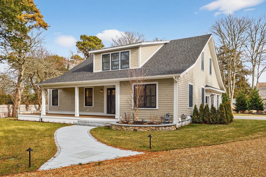 28 Cranberry Ln, Chatham, Massachusetts, 3 Bedrooms Bedrooms, 7 Rooms Rooms,4.5 BathroomsBathrooms,Residential,For Sale,Cranberry Ln,73469111