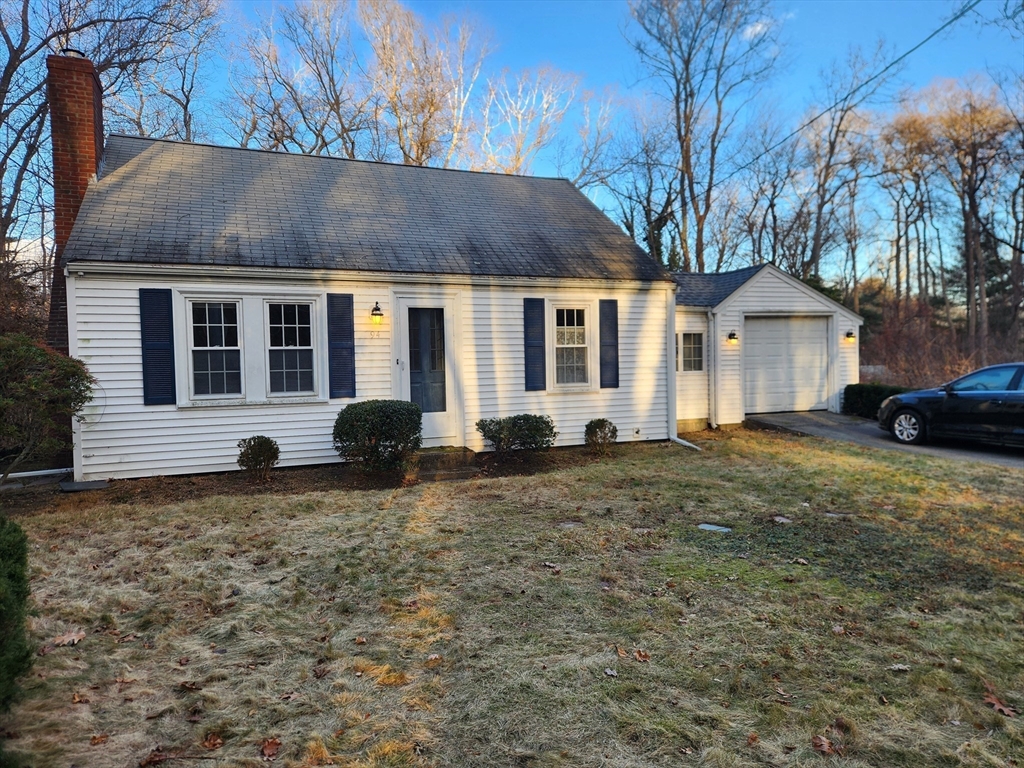94 Old Oaken Bucket Rd, Scituate, Massachusetts, 2 Bedrooms Bedrooms, 5 Rooms Rooms,1 BathroomBathrooms,Residential,For Sale,Old Oaken Bucket Rd,73469143