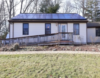 5 Yankee Way, Dartmouth, Massachusetts, 2 Bedrooms Bedrooms, 5 Rooms Rooms,1 BathroomBathrooms,Residential Lease,For Rent,Yankee Way,73468967