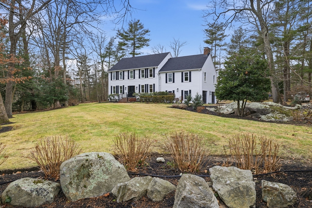 96 Forest Ave, Cohasset, Massachusetts, 4 Bedrooms Bedrooms, 11 Rooms Rooms,2.5 BathroomsBathrooms,Residential,For Sale,Forest Ave,73469090