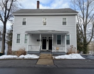 50 School Street, Hudson, Massachusetts, 2 Bedrooms Bedrooms, 6 Rooms Rooms,1.5 BathroomsBathrooms,Residential Lease,For Rent,Street,73469235