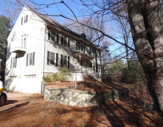 101 Longwood Road, Reading, Massachusetts, 4 Bedrooms Bedrooms, 8 Rooms Rooms,2.5 BathroomsBathrooms,Residential Lease,For Rent,Longwood Road,73469249