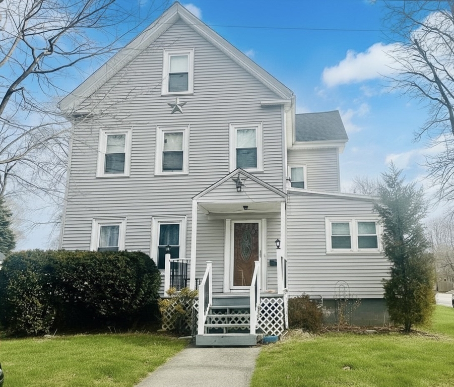 23 Winslow Ave, Brockton, Massachusetts, 2 Bedrooms Bedrooms, 6 Rooms Rooms,1 BathroomBathrooms,Residential Lease,For Rent,Winslow Ave,73469167