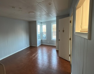 15 Hagraves St, Fall River, Massachusetts, 3 Bedrooms Bedrooms, 5 Rooms Rooms,1 BathroomBathrooms,Residential Lease,For Rent,Hagraves St,73469201