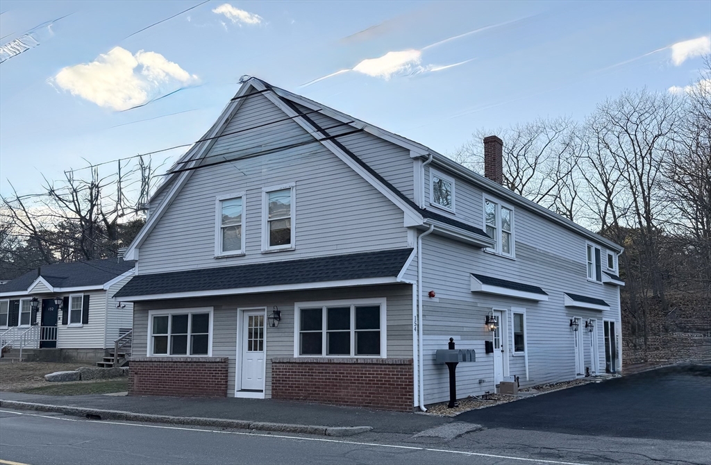 154 Granite St, Rockport, Massachusetts, 2 Bedrooms Bedrooms, 4 Rooms Rooms,1 BathroomBathrooms,Residential Lease,For Rent,Granite St,73469200