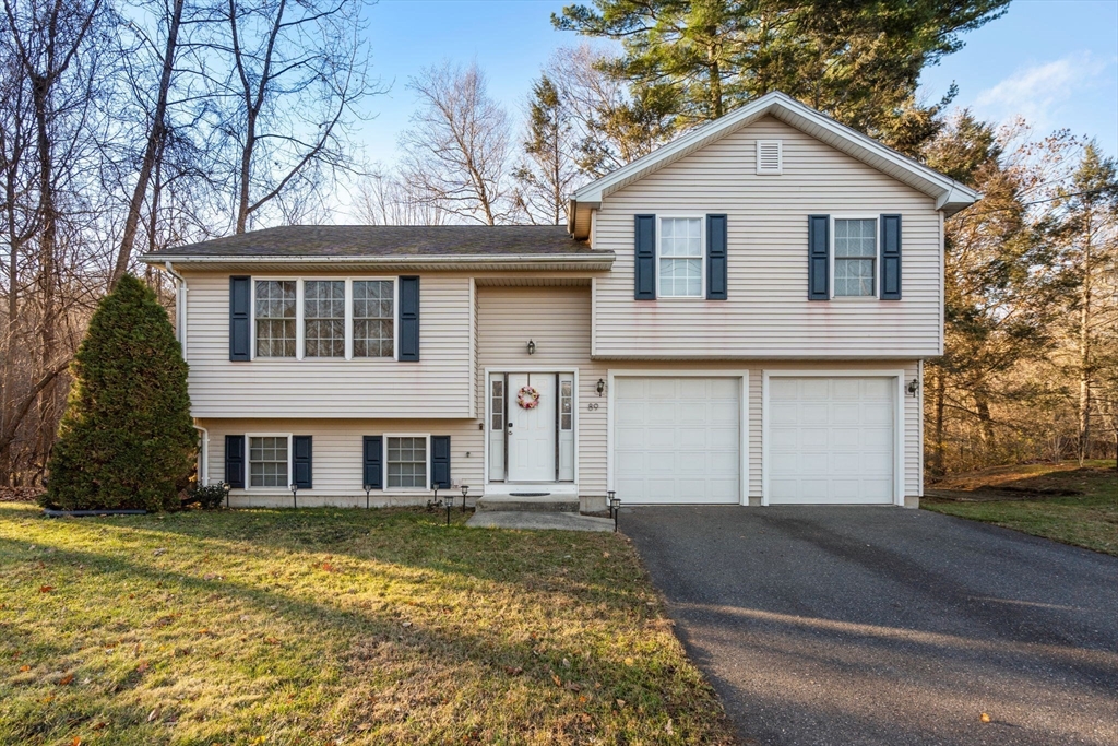 89 Jarvis Ave, Holyoke, Massachusetts, 3 Bedrooms Bedrooms, 6 Rooms Rooms,2 BathroomsBathrooms,Residential,For Sale,Jarvis Ave,73457724