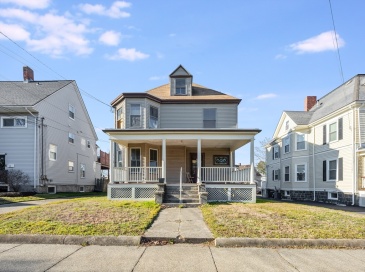 28 Thornton Park, Winthrop, Massachusetts, 5 Bedrooms Bedrooms, 15 Rooms Rooms,2.5 BathroomsBathrooms,Residential Income,For Sale,Thornton Park,73461231 28 Thornton Park, Winthrop, Massachusetts, 5 Bedrooms Bedrooms, 15 Rooms Rooms,2.5 BathroomsBathrooms,Residential Income,For Sale,Thornton Park,73461231