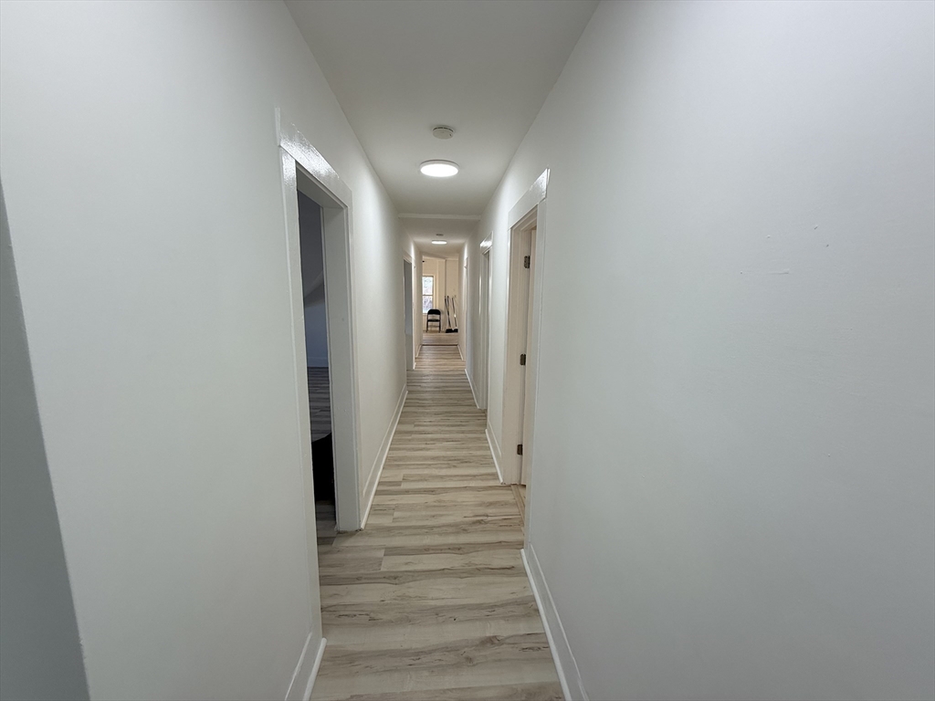 97 Dean St, Attleboro, Massachusetts, 4 Bedrooms Bedrooms, 5 Rooms Rooms,1 BathroomBathrooms,Residential Lease,For Rent,Dean St,73469374