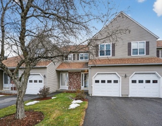 6 Chapman Pl, Leominster, Massachusetts, 2 Bedrooms Bedrooms, 5 Rooms Rooms,1.5 BathroomsBathrooms,Residential,For Sale,Chapman Pl,73469424