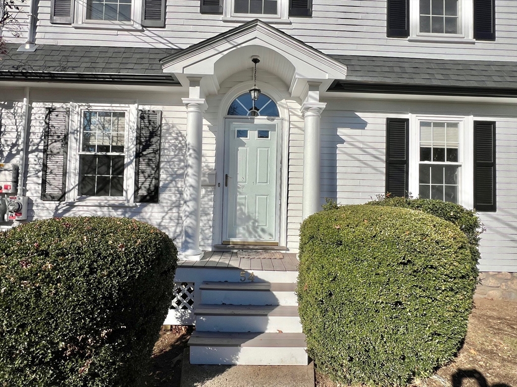 54 Simonds Road, Lexington, Massachusetts, 4 Bedrooms Bedrooms, 8 Rooms Rooms,2 BathroomsBathrooms,Residential Lease,For Rent,Simonds Road,73469456