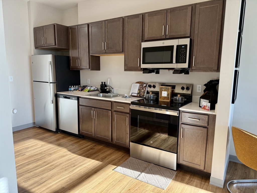 1170 Tremont St, Boston, Massachusetts, 1 Bedroom Bedrooms, 2 Rooms Rooms,1 BathroomBathrooms,Residential Lease,For Rent,Tremont St,73469462