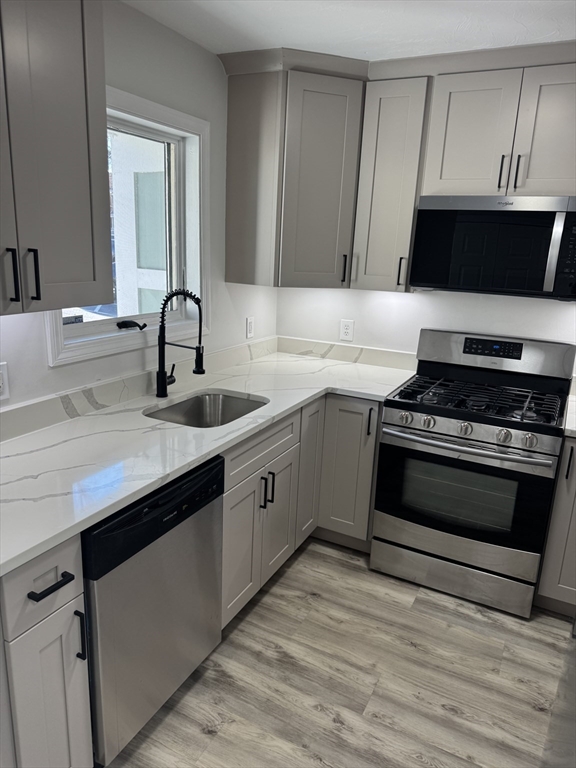 362 Blue Hill Avenue, Boston, Massachusetts, 3 Bedrooms Bedrooms, 6 Rooms Rooms,2 BathroomsBathrooms,Residential,For Sale,Blue Hill Avenue,73469464