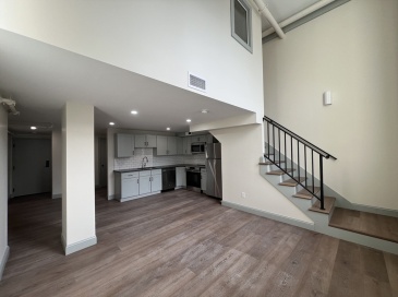 160 Seabury St, Fall River, Massachusetts, 2 Bedrooms Bedrooms, 5 Rooms Rooms,1.5 BathroomsBathrooms,Residential Lease,For Rent,Seabury St,73469467