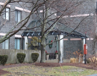 500 Washington Street, Quincy, Massachusetts, 2 Bedrooms Bedrooms, 5 Rooms Rooms,2 BathroomsBathrooms,Residential Lease,For Rent,Washington Street,73469468