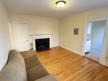21 Chauncy Street, Cambridge, Massachusetts, 1 Bedroom Bedrooms, 3 Rooms Rooms,1 BathroomBathrooms,Residential Lease,For Rent,Chauncy Street,73469487 21 Chauncy Street, Cambridge, Massachusetts, 1 Bedroom Bedrooms, 3 Rooms Rooms,1 BathroomBathrooms,Residential Lease,For Rent,Chauncy Street,73469487