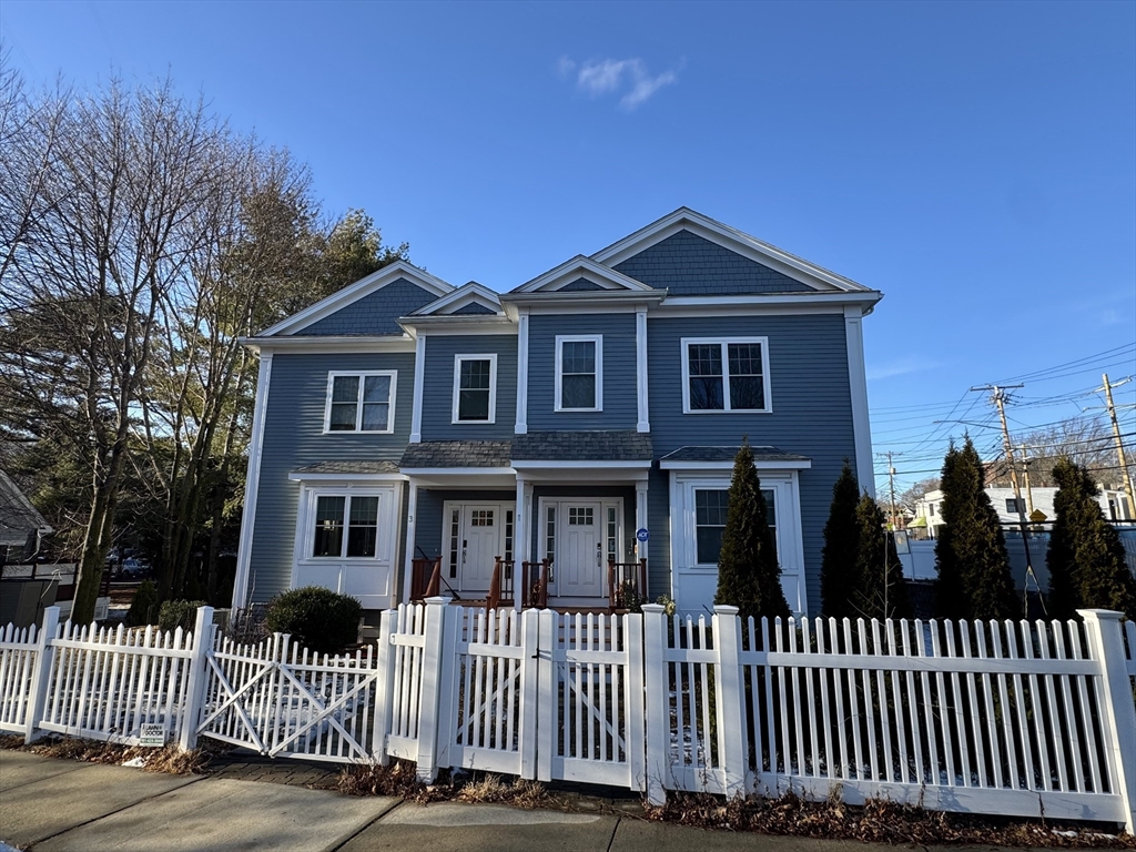 3 Saco Street, Newton, Massachusetts, 2 Bedrooms Bedrooms, 2 Rooms Rooms,1 BathroomBathrooms,Residential Lease,For Rent,Saco Street,73469496