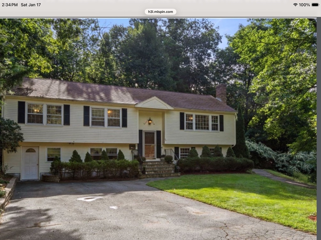 96 Washburn Avenue, Wellesley, Massachusetts, 4 Bedrooms Bedrooms, 8 Rooms Rooms,2.5 BathroomsBathrooms,Residential,For Sale,Washburn Avenue,73469533