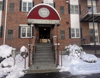 13 Dallas Dr, Dracut, Massachusetts, 2 Bedrooms Bedrooms, 4 Rooms Rooms,2 BathroomsBathrooms,Residential,For Sale,Dallas Dr,73469539