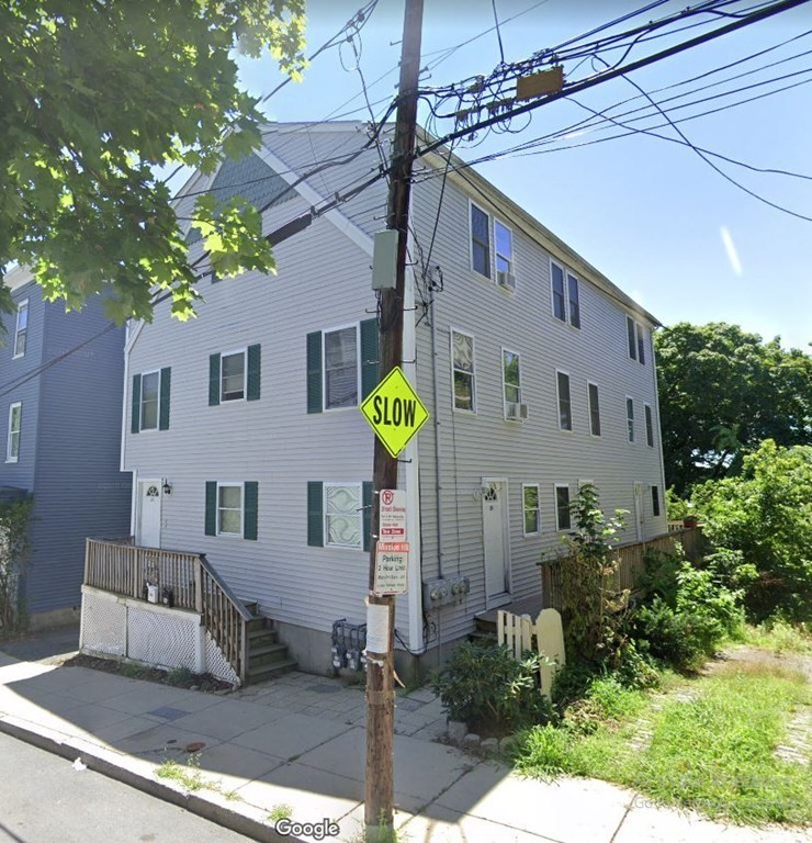 24-26 Lawn St, Boston, Massachusetts, 4 Bedrooms Bedrooms, 6 Rooms Rooms,2.5 BathroomsBathrooms,Residential Lease,For Rent,Lawn St,73469556