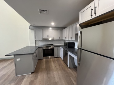 160 Seabury Street, Fall River, Massachusetts, 2 Bedrooms Bedrooms, 4 Rooms Rooms,1 BathroomBathrooms,Residential Lease,For Rent,Seabury Street,73469605