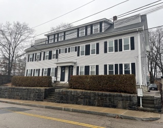 12 Capron Street, Attleboro, Massachusetts, 1 Bedroom Bedrooms, 3 Rooms Rooms,1 BathroomBathrooms,Residential Lease,For Rent,Capron Street,73469648