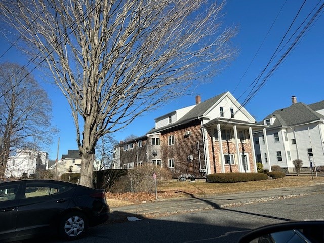11 Orchard St, Taunton, Massachusetts, 8 Bedrooms Bedrooms, 16 Rooms Rooms,3 BathroomsBathrooms,Residential Income,For Sale,Orchard St,73469695