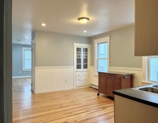 51 Catharine Street, Worcester, Massachusetts, 2 Bedrooms Bedrooms, 6 Rooms Rooms,1 BathroomBathrooms,Residential Lease,For Rent,Catharine Street,73469719