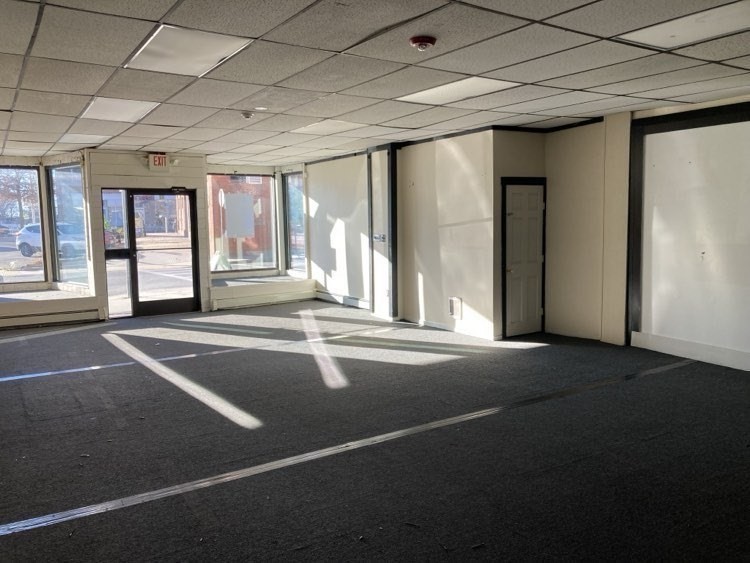 44 Main St., Gardner, Massachusetts, ,Commercial Lease,For Rent,Main St.,73469794