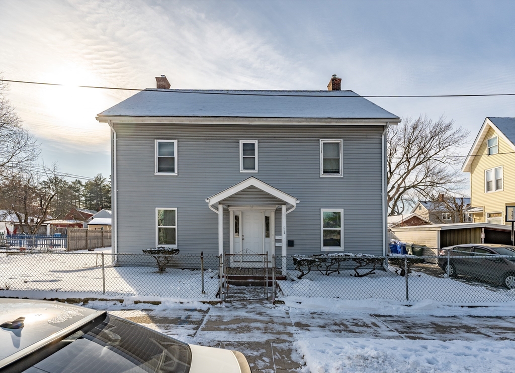 115 Berkshire St, Springfield, Massachusetts, 3 Bedrooms Bedrooms, 8 Rooms Rooms,1 BathroomBathrooms,Residential Lease,For Rent,Berkshire St,73469805