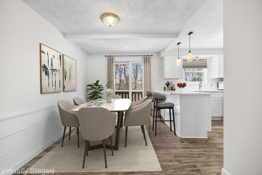 46 Pawtucket Blvd, Tyngsborough, Massachusetts, 3 Bedrooms Bedrooms, 5 Rooms Rooms,2.5 BathroomsBathrooms,Residential,For Sale,Pawtucket Blvd,73460270