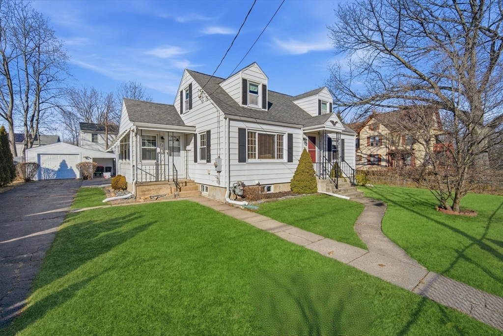 22 Cooley St, Agawam, Massachusetts, 4 Bedrooms Bedrooms, 6 Rooms Rooms,1 BathroomBathrooms,Residential,For Sale,Cooley St,73469972