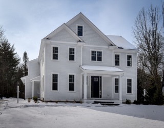93 Walpole Street, Dover, Massachusetts, 5 Bedrooms Bedrooms, 15 Rooms Rooms,6.5 BathroomsBathrooms,Residential,For Sale,Walpole Street,73469985