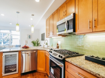 108 Maverick Street, Boston, Massachusetts, 2 Bedrooms Bedrooms, 3 Rooms Rooms,1 BathroomBathrooms,Residential Lease,For Rent,Maverick Street,73469877 108 Maverick Street, Boston, Massachusetts, 2 Bedrooms Bedrooms, 3 Rooms Rooms,1 BathroomBathrooms,Residential Lease,For Rent,Maverick Street,73469877