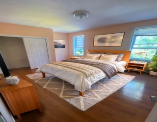 822 Huntington Ave, Boston, Massachusetts, 4 Bedrooms Bedrooms, 5 Rooms Rooms,1 BathroomBathrooms,Residential Lease,For Rent,Huntington Ave,73469892