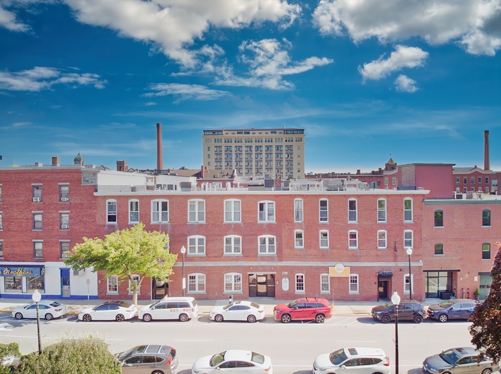 170 Common Street, Lawrence, Massachusetts, ,Commercial Lease,For Rent,Common Street,73469894